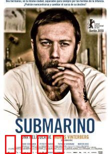 潜水艇：青春暗恋与家庭秘密